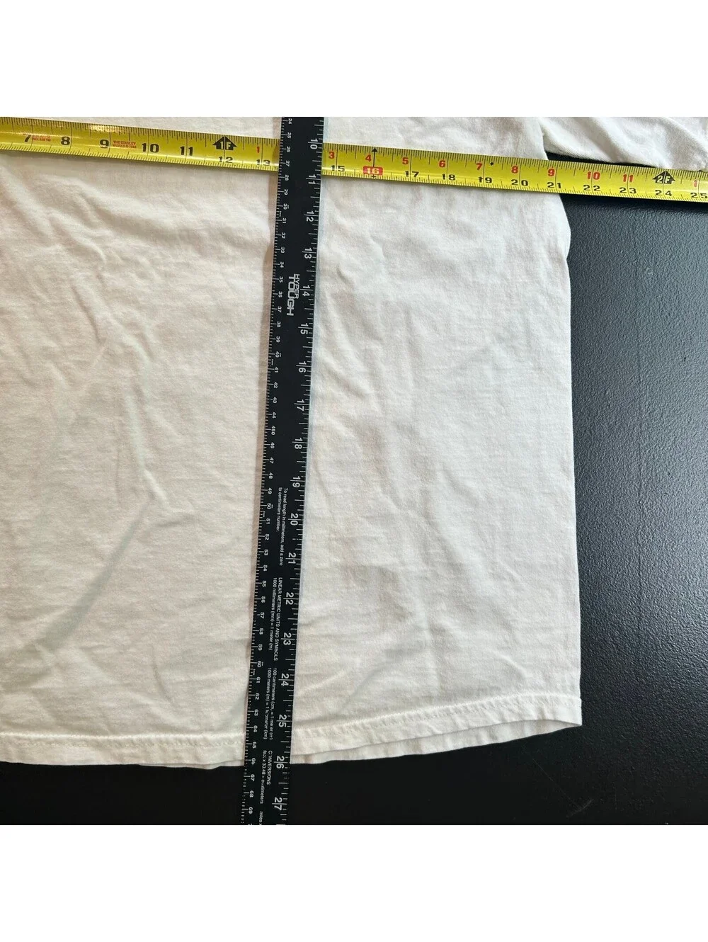 Nike White 'There Is No Finish Line' Graphic T-Shirt Large